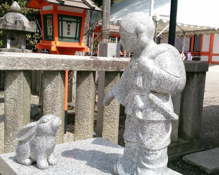 八坂神社の縁結びのパワースポット大国主神の像