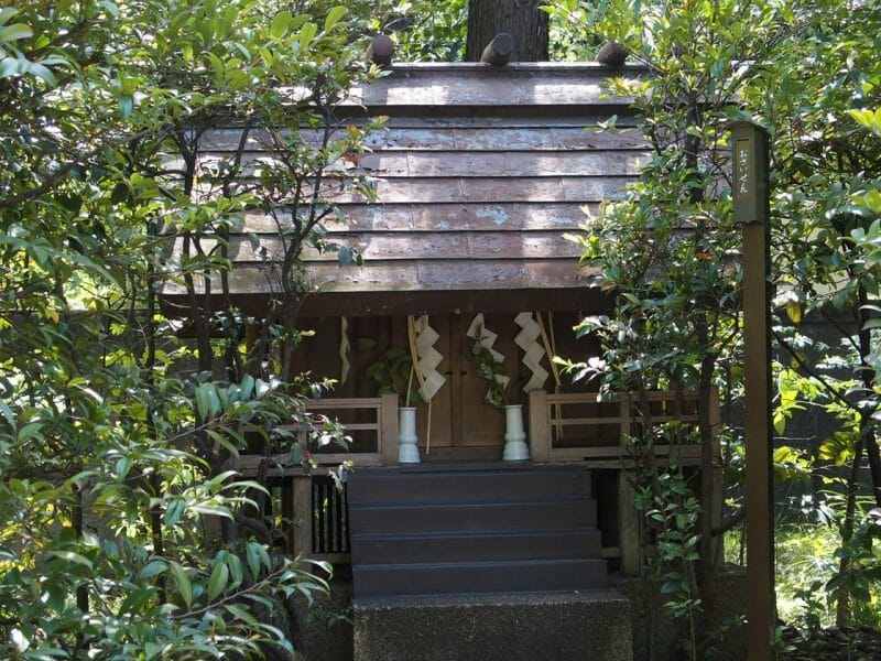 赤坂氷川神社境内の九神社