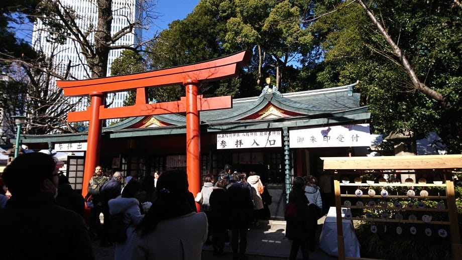 赤坂山王日枝神社で正月三が日しかもらえない御朱印を待つ長蛇の列