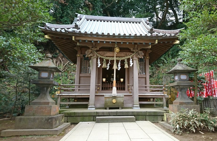 江ノ島神社の末社八坂神社