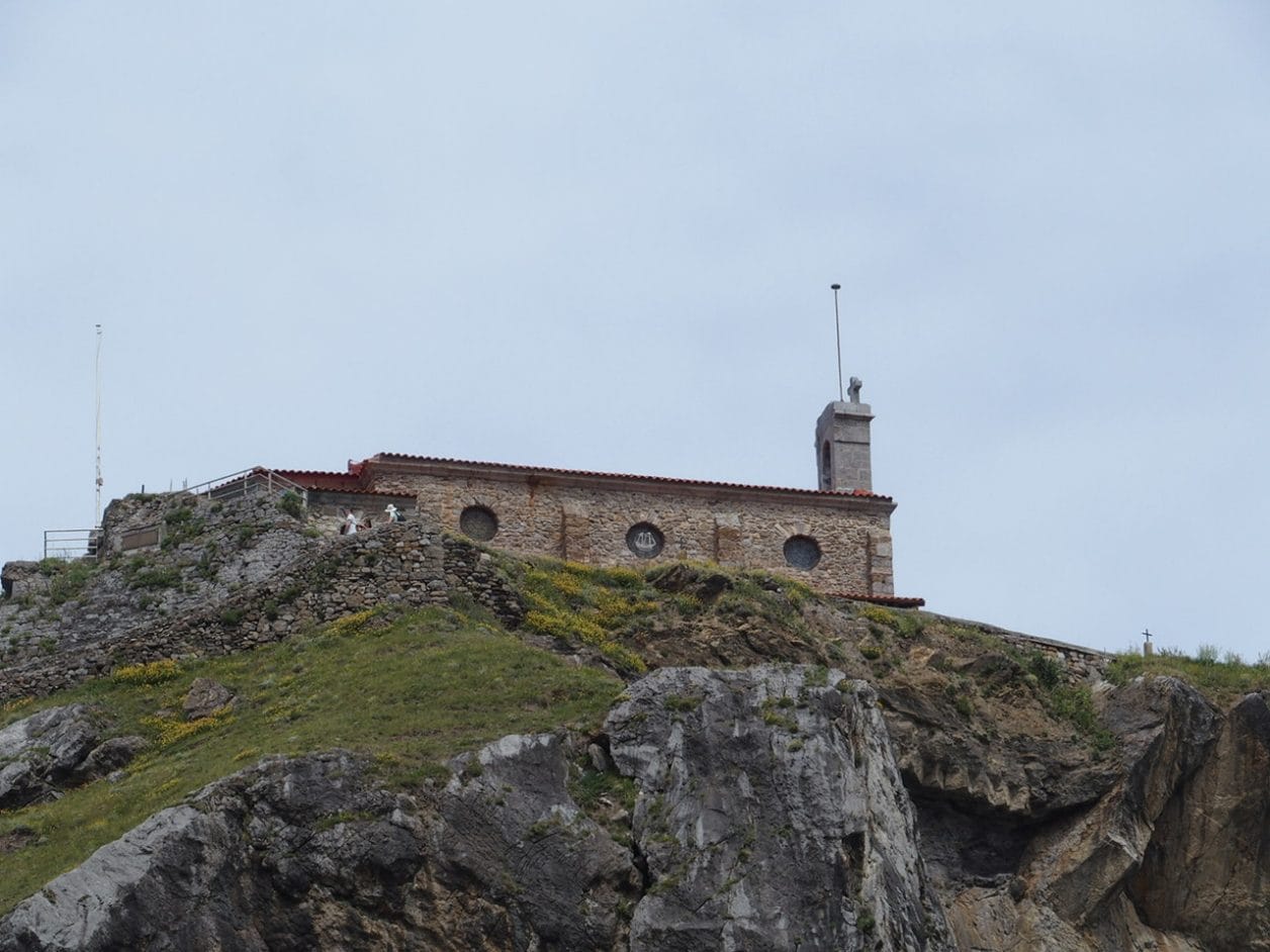 サン・ファン・デ・ガステルガチェ教会